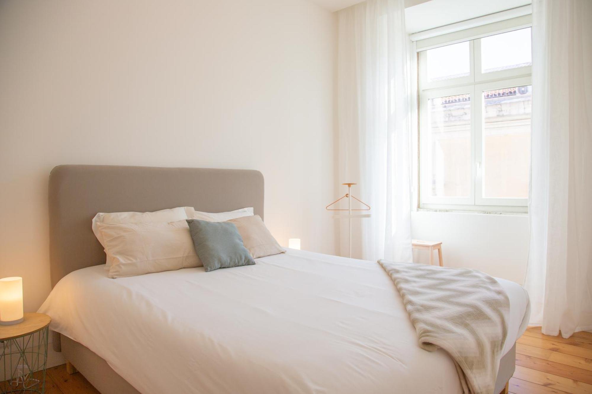Arsenal 108, Design - New Light Downtown Chiado And River Apartment *